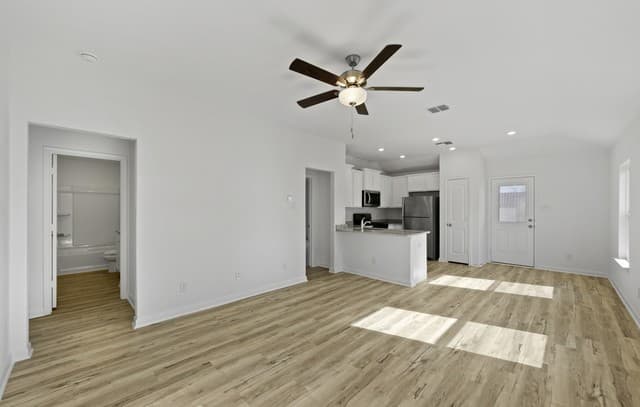 15118  Waterow View, Von Ormy, TX 78073 — photo 5