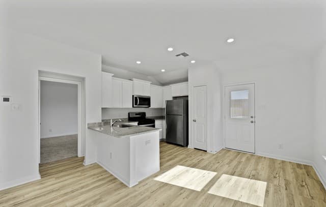 15118  Waterow View, Von Ormy, TX 78073 — photo 8