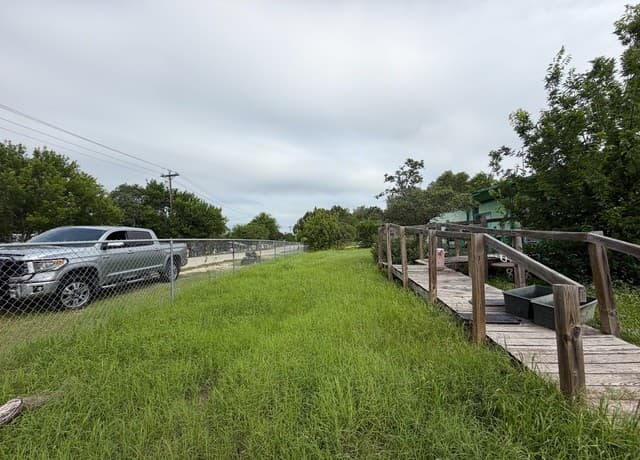 526  Scott Way, Canyon Lake, TX 78133 — photo 9