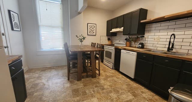423 W Magnolia Ave, San Antonio, TX 78212 — photo 3