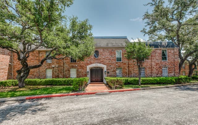 7500 Callaghan Unit APT 255