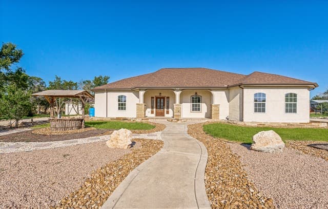 72 Jana Ln