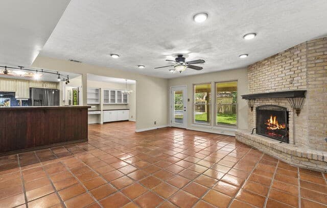 2807  Burnt Oak St, San Antonio, TX 78232 — photo 12