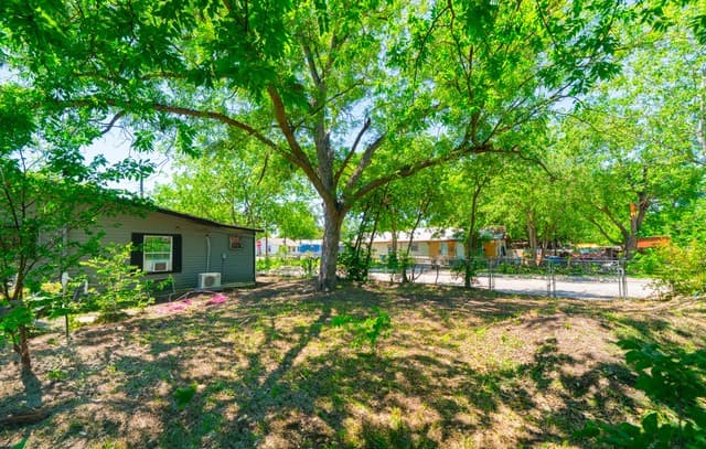 971  Chalmers Ave, San Antonio, TX 78211 — photo 22