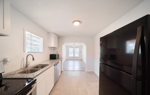 971  Chalmers Ave, San Antonio, TX 78211 — photo 7