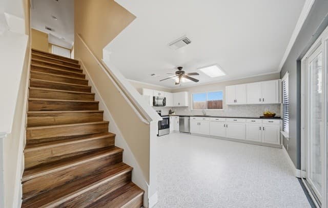 7019  Knights, San Antonio, TX 78233 — photo 14