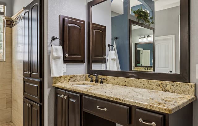 148  Woodlands, La Vernia, TX 78121 — photo 16