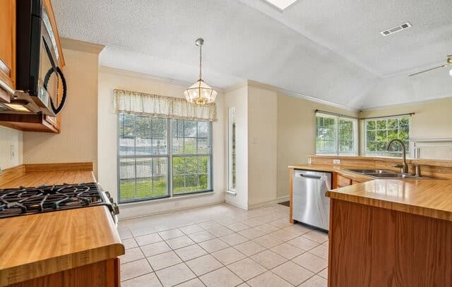 3522  Lake Towne Ct, San Antonio, TX 78217 — photo 13