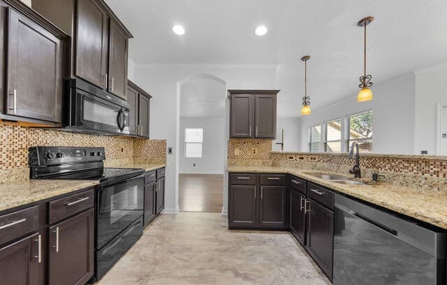 6011  Enchantment, San Antonio, TX 78218 — photo 12