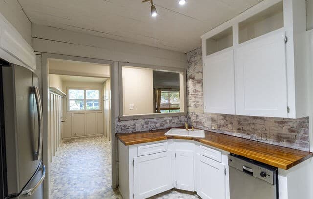439  Astor St, San Antonio, TX 78210 — photo 11