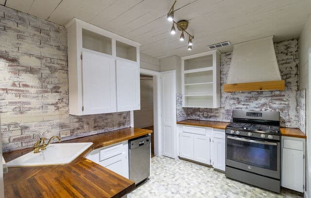 439  Astor St, San Antonio, TX 78210 — photo 12