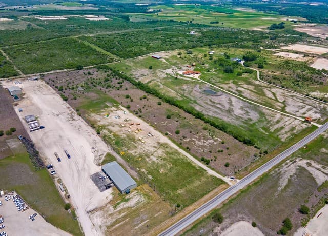 0  Fm 2102, Karnes, TX 78118 — photo 12