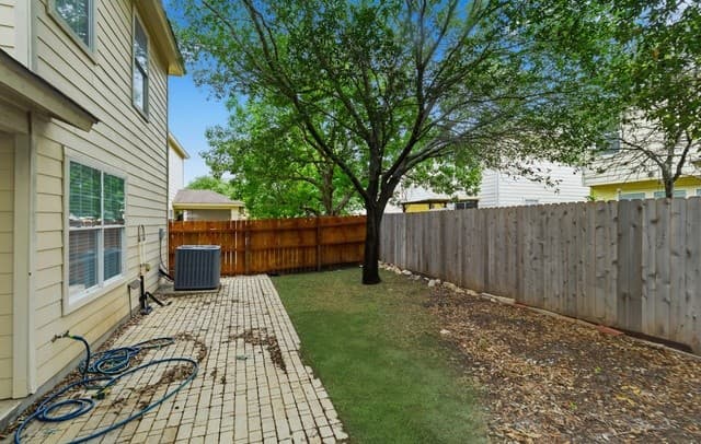 13707  York Woods, San Antonio, TX 78249 — photo 15