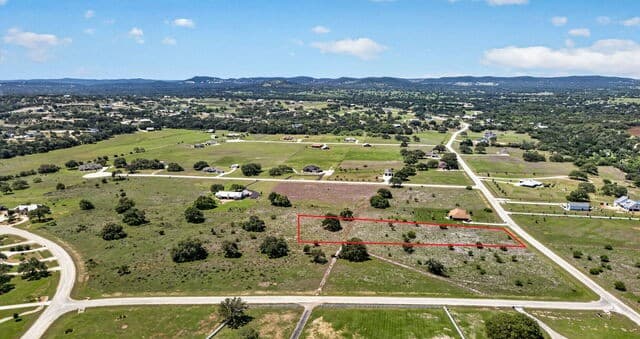 1004  Martingale Trl, Bandera, TX 78003 — photo 5