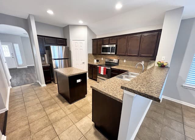 9242 Mare Country, San Antonio, TX 78254 — photo 11