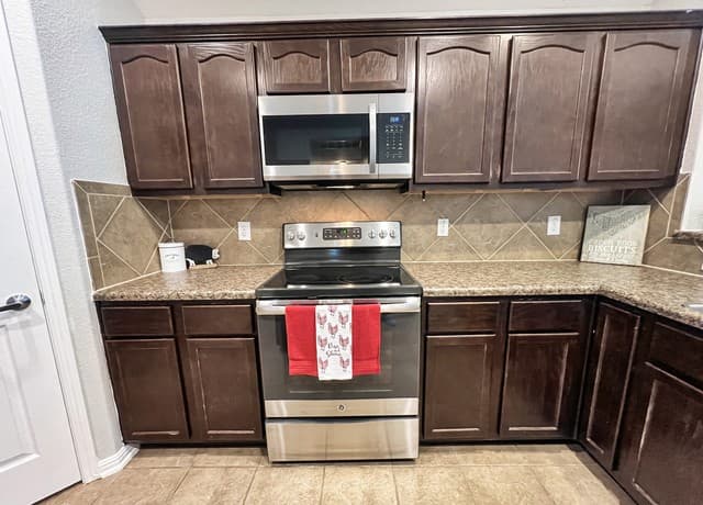 9242 Mare Country, San Antonio, TX 78254 — photo 14