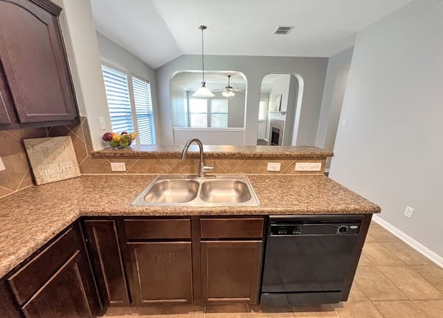 9242 Mare Country, San Antonio, TX 78254 — photo 15