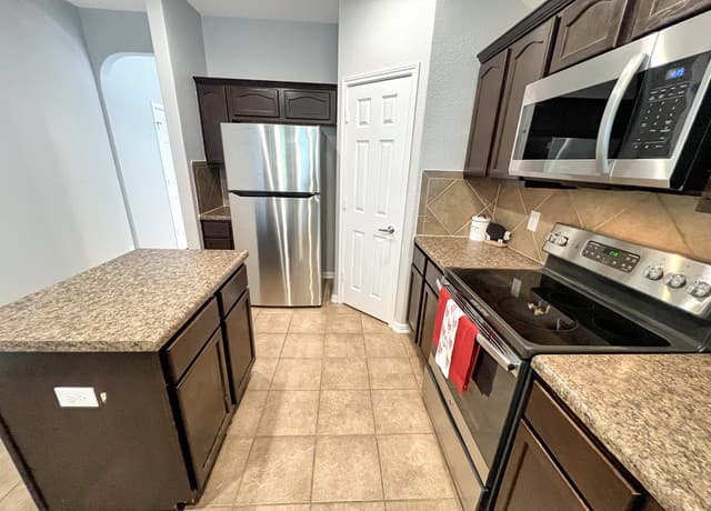 9242 Mare Country, San Antonio, TX 78254 — photo 17