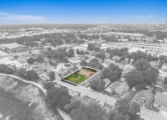 239  Forrest Ave, San Antonio, TX 78204