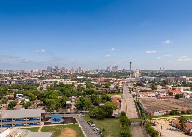 239  Forrest Ave, San Antonio, TX 78204 — photo 12