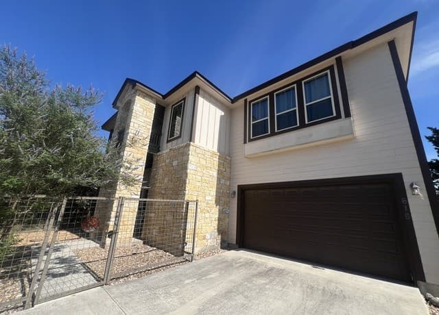 618  Wagon Wheel Dr