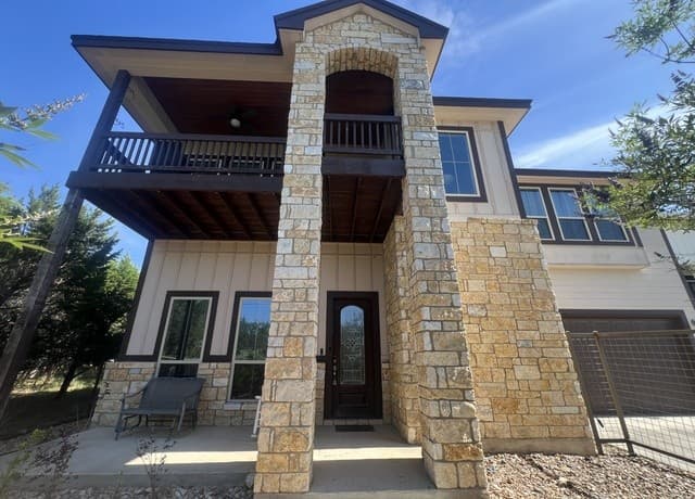 618  Wagon Wheel Dr, Canyon Lake, TX 78133 — photo 2
