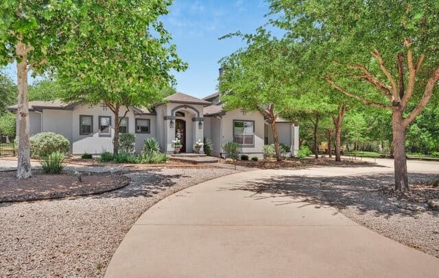 10319 Oak Forest