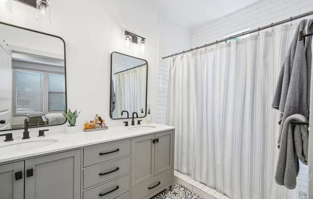 123  Fairview Ave, San Antonio, TX 78223 — photo 4