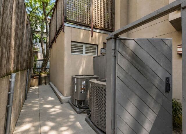 123  Saint Dennis Unit 123, San Antonio, TX 78209 — photo 22