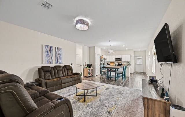 13522  Sunrise Mdw, St Hedwig, TX 78152 — photo 4