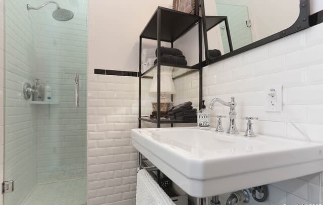 182 E Edgewood Pl, Alamo Heights, TX 78209 — photo 18