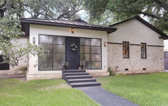 182 E Edgewood Pl, Alamo Heights, TX 78209 — photo 2