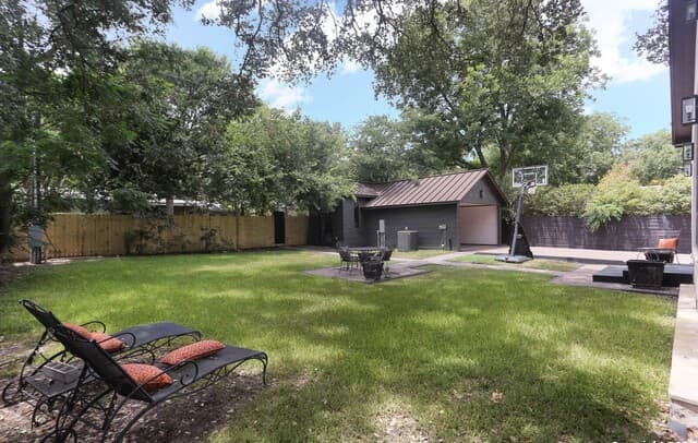 182 E Edgewood Pl, Alamo Heights, TX 78209 — photo 23