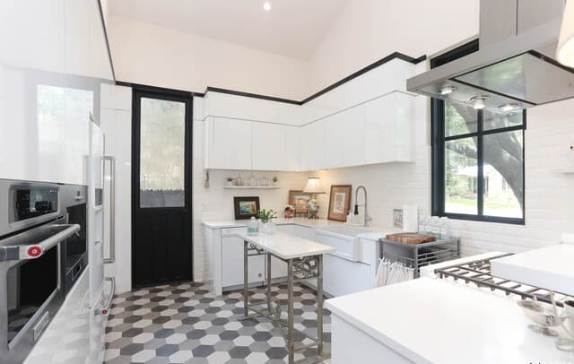 182 E Edgewood Pl, Alamo Heights, TX 78209 — photo 9