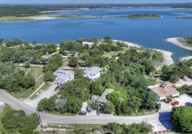 562  Cindy Dr., Canyon Lake, TX 78133 — photo 9