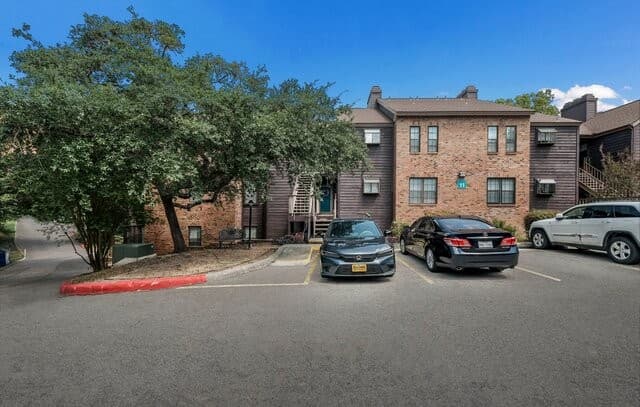 4212  Medical Dr Unit 1106, San Antonio, TX 78229 — photo 2