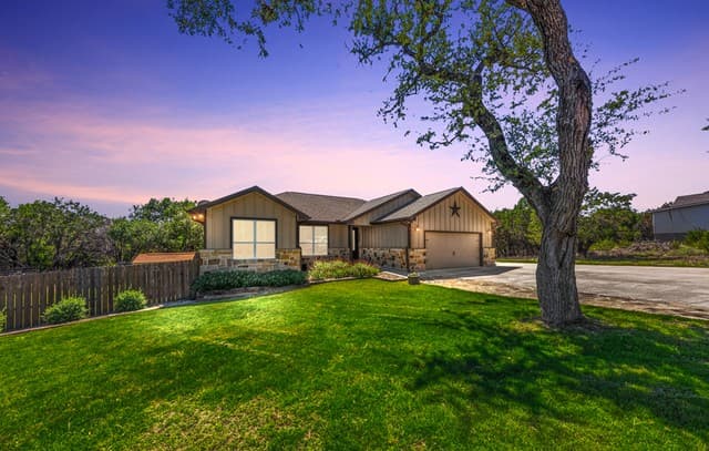1017  Burning Tree, Spring Branch, TX 78070 — photo 3
