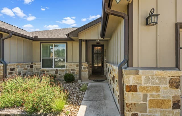 1017  Burning Tree, Spring Branch, TX 78070 — photo 6
