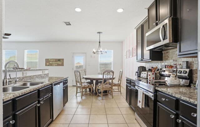 11916  Luckey Falls, San Antonio, TX 78252 — photo 14