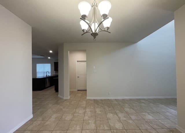 2241  Windswept Way, New Braunfels, TX 78132 — photo 11