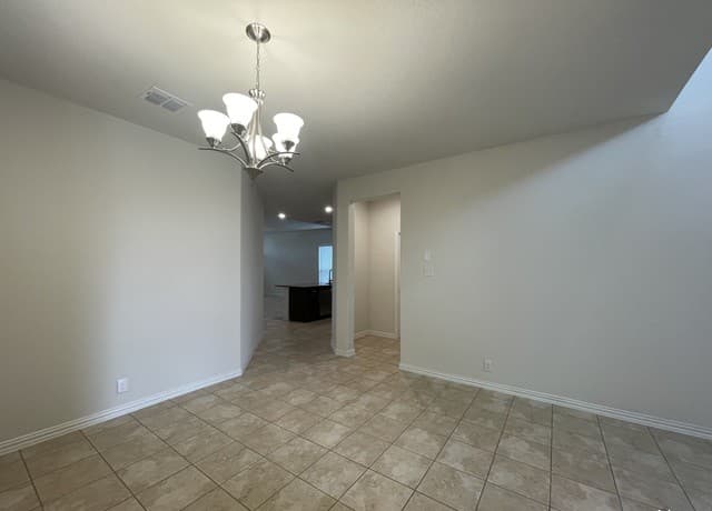 2241  Windswept Way, New Braunfels, TX 78132 — photo 12