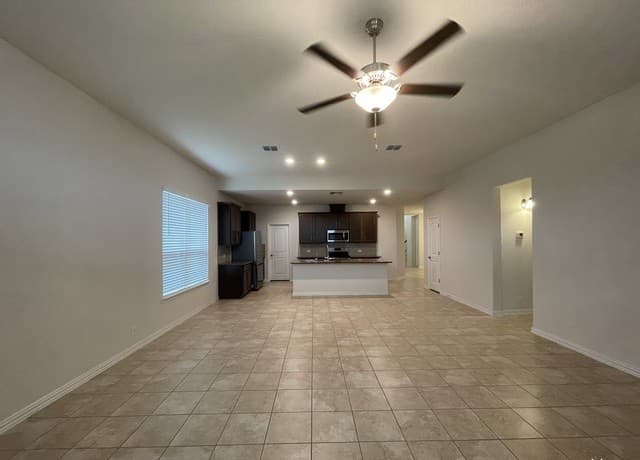 2241  Windswept Way, New Braunfels, TX 78132 — photo 2