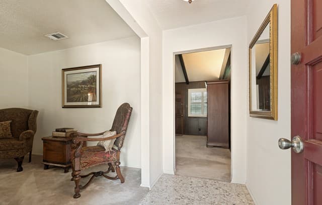 5819  Dean Martin St, San Antonio, TX 78240 — photo 6