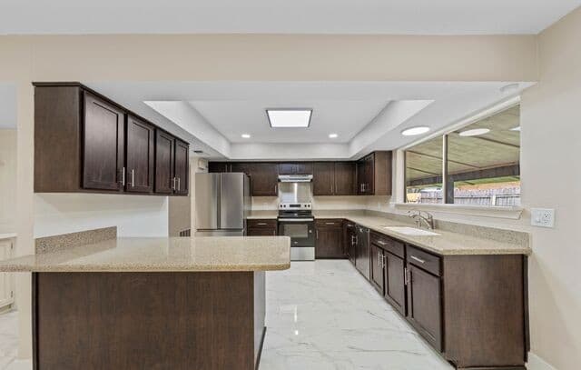 5001  Wedgewood Dr, Schertz, TX 78108 — photo 16