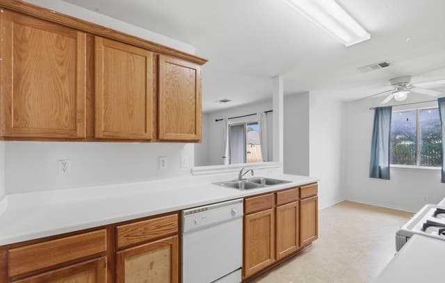 8434  Trumpet Circle, Converse, TX 78109 — photo 11