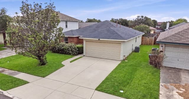 8434  Trumpet Circle, Converse, TX 78109 — photo 2