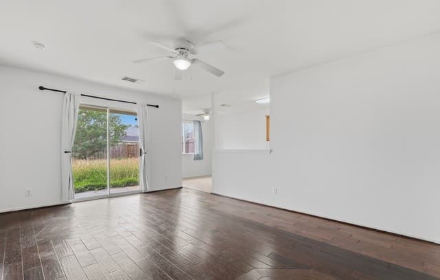8434  Trumpet Circle, Converse, TX 78109 — photo 5
