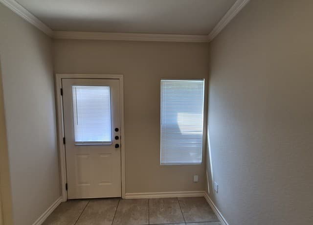 6618  Arancione Ave. Unit 103, San Antonio, TX 78233 — photo 5