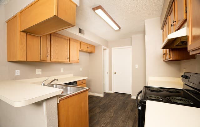 12150/12152  Vista Nogal St, San Antonio, TX 78213 — photo 19