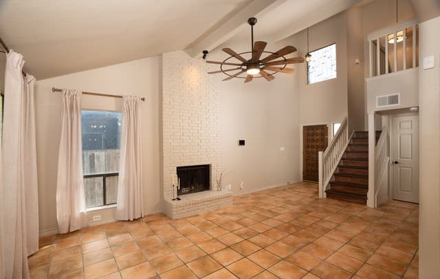 12150/12152  Vista Nogal St, San Antonio, TX 78213 — photo 2